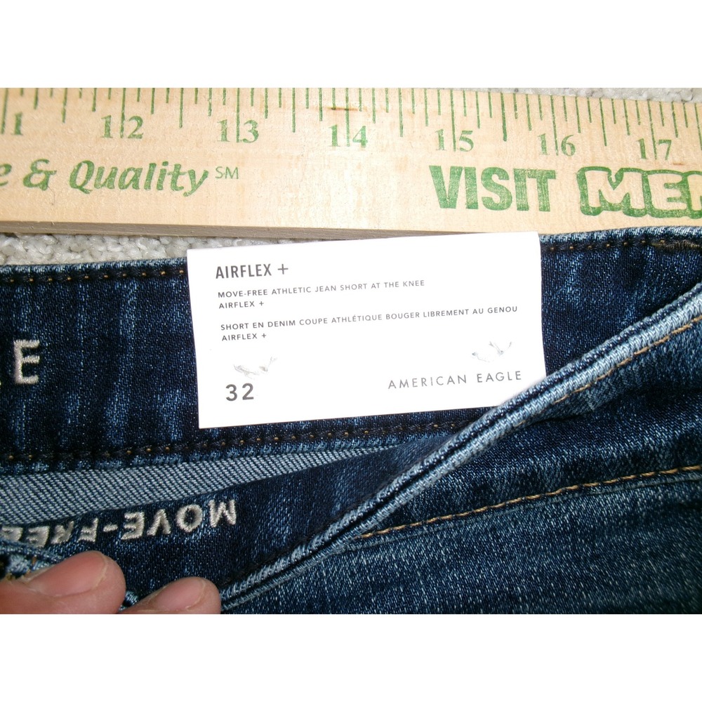American Eagle Airflex+ Move-Free Athletic Jean Shorts Medium Wash Blue Size 32 - Picture 2 of 5